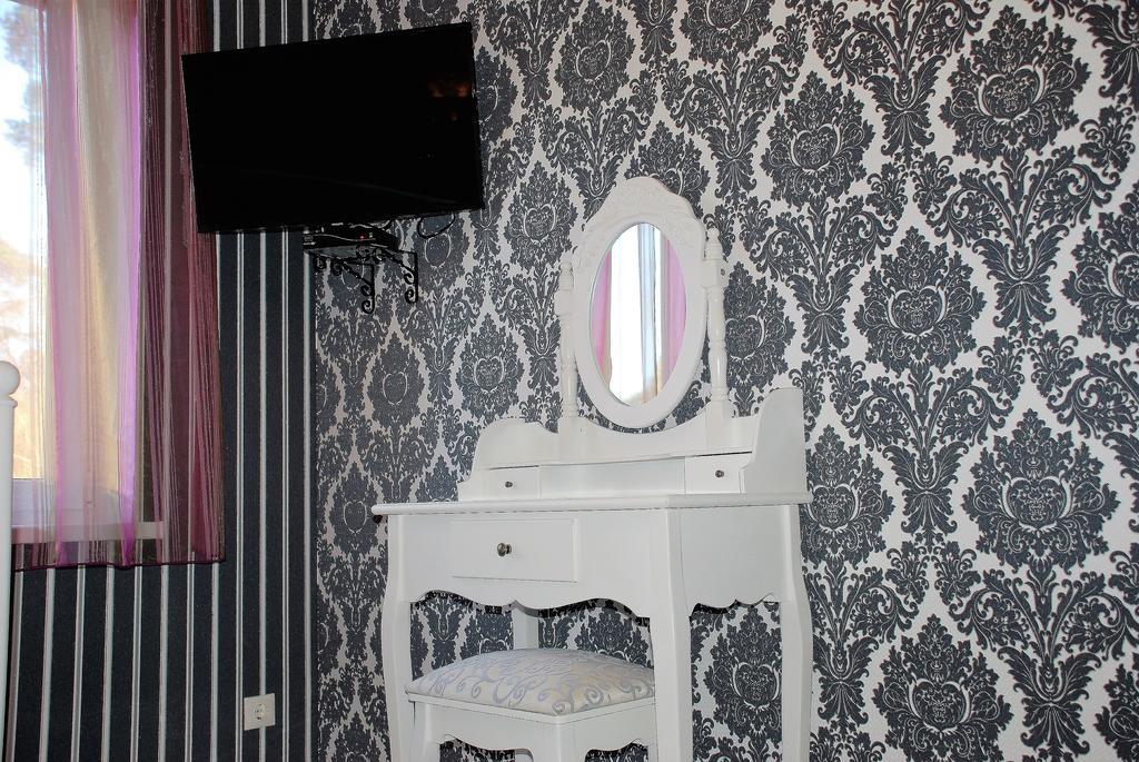 Romance Ventspils Bagian luar foto