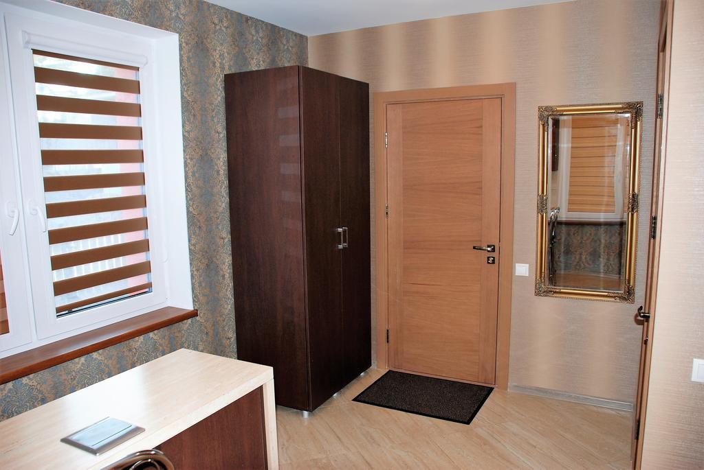 Romance Ventspils Bagian luar foto